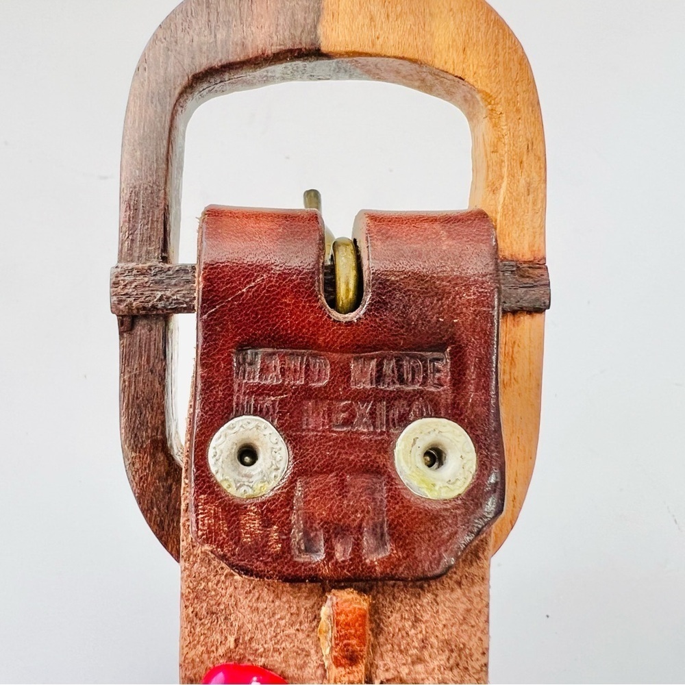 Hand made in Mexico embossed leather belt - Picture 4 of 7